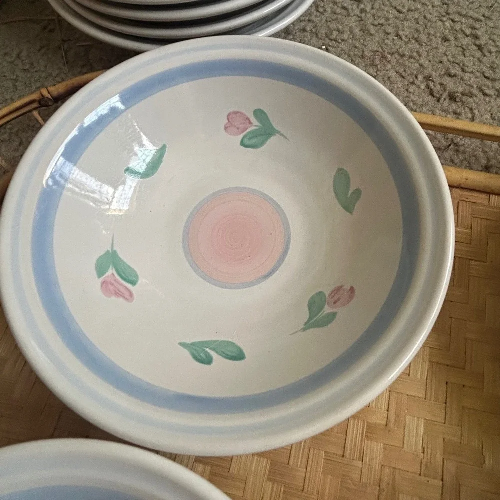 International Tableworks Capri 9123 Cereal Bowls Set of 4 Pink Tulip Stoneware